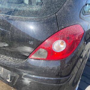 PILOTO TRASERO DERECHO OPEL CORSA D