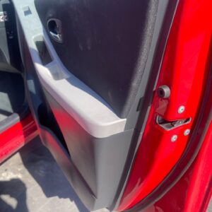 CERRADURA PUERTA DELANTERA DERECHA TOYOTA YARIS (KSP9/SCP9/NLP9)