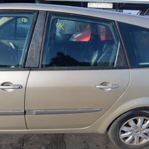 PUERTA TRASERA IZQUIERDA RENAULT SCENIC II (JM)