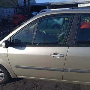 PUERTA DELANTERA IZQUIERDA RENAULT SCENIC II (JM)