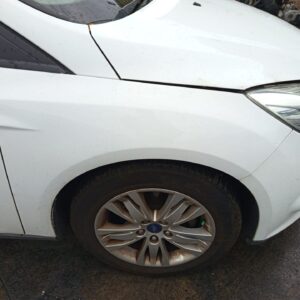 ALETA DELANTERA DERECHA FORD FOCUS BERLINA (CB8)