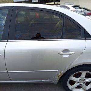 PUERTA TRASERA IZQUIERDA HYUNDAI SONATA (NF)