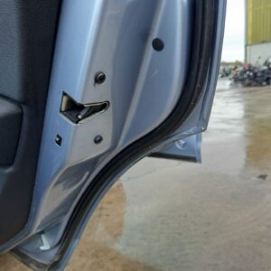 CERRADURA PUERTA TRASERA DERECHA BMW SERIE X3 (E83)