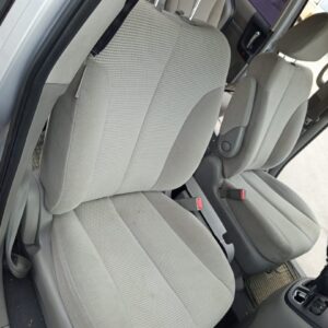 ASIENTO DELANTERO DERECHO KIA CARNIVAL