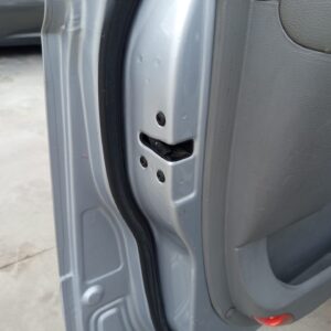CERRADURA PUERTA DELANTERA IZQUIERDA KIA CARNIVAL