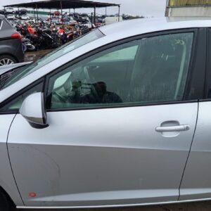 PUERTA DELANTERA IZQUIERDA SEAT IBIZA BERLINA (6J5)