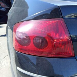PILOTO TRASERO IZQUIERDO PEUGEOT 407