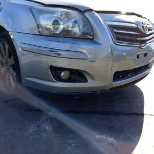PARAGOLPES DELANTERO TOYOTA AVENSIS BERLINA (T25)
