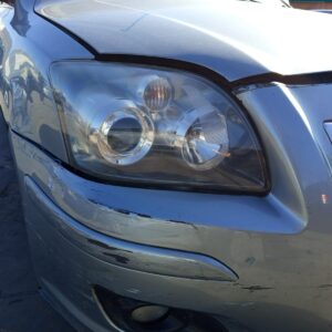 FARO DERECHO TOYOTA AVENSIS BERLINA (T25)