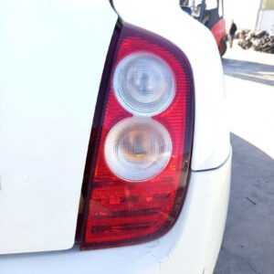 PILOTO TRASERO DERECHO NISSAN MICRA (K12E)