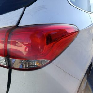 PILOTO TRASERO DERECHO KIA CARENS (RP)