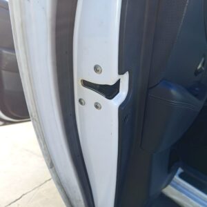 CERRADURA PUERTA TRASERA IZQUIERDA KIA CARENS (RP)