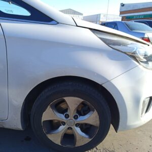 ALETA DELANTERA DERECHA KIA CARENS (RP)