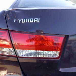 PILOTO TRASERO IZQUIERDO INTERIOR HYUNDAI SONATA (NF)