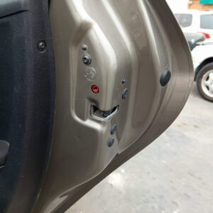 CERRADURA PUERTA TRASERA DERECHA PEUGEOT 208