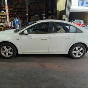 FARO IZQUIERDO CHEVROLET CRUZE