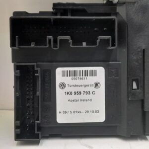 MOTOR ELEVALUNAS DELANTERO IZQUIERDO VOLKSWAGEN TOURAN (1T1)