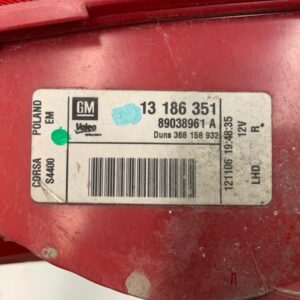 PILOTO TRASERO DERECHO OPEL CORSA D