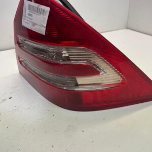 PILOTO TRASERO DERECHO MERCEDES-BENZ CLASE C (BM 203) BERLINA