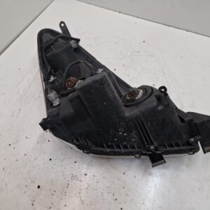 FARO IZQUIERDO TOYOTA COROLLA VERSO (R1)