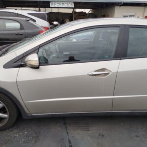 PUERTA DELANTERA IZQUIERDA HONDA CIVIC 5 PUERTAS (FK)
