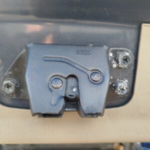 CERRADURA MALETERO / PORTON SSANGYONG RODIUS