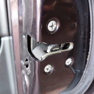 CERRADURA PUERTA TRASERA DERECHA NISSAN QASHQAI +2 (JJ10)