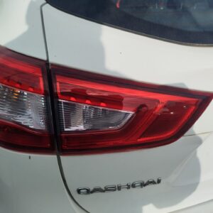 PILOTO TRASERO IZQUIERDO INTERIOR NISSAN QASHQAI (J11E)