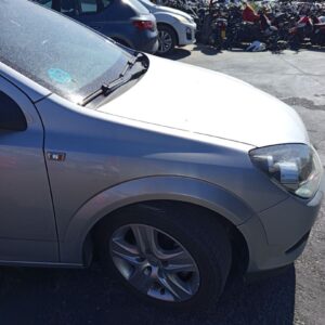 ALETA DELANTERA DERECHA OPEL ASTRA H GTC