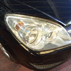 FARO DERECHO OPEL ASTRA H BERLINA