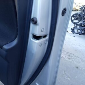 CERRADURA PUERTA DELANTERA DERECHA TOYOTA URBAN CRUISER (NLP11/NSP11)