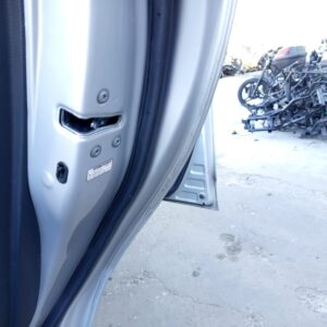 CERRADURA PUERTA TRASERA DERECHA TOYOTA URBAN CRUISER (NLP11/NSP11)