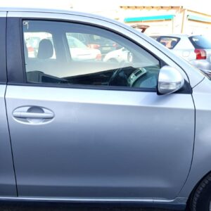 PUERTA DELANTERA DERECHA TOYOTA URBAN CRUISER (NLP11/NSP11)