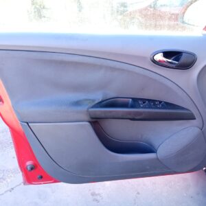 ELEVALUNAS DELANTERO IZQUIERDO SEAT ALTEA (5P1)