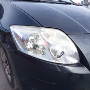 FARO IZQUIERDO TOYOTA AURIS (E15)