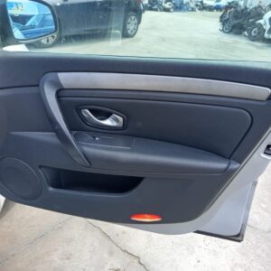 ELEVALUNAS DELANTERO DERECHO RENAULT LAGUNA III GRANDTOUR