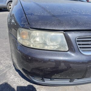 FARO DERECHO AUDI A3 (8L)