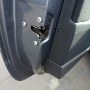 CERRADURA PUERTA DELANTERA IZQUIERDA OPEL ASTRA H GTC