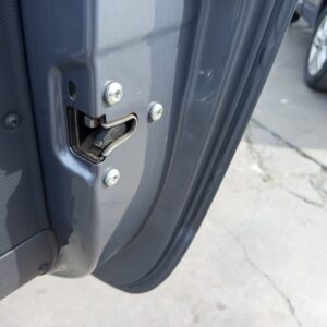 CERRADURA PUERTA DELANTERA DERECHA OPEL ASTRA H GTC