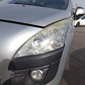 FARO IZQUIERDO PEUGEOT 3008