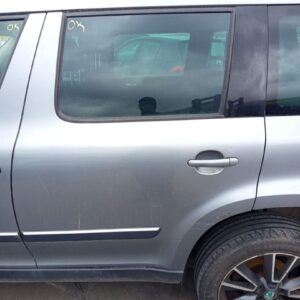 PUERTA TRASERA IZQUIERDA SKODA YETI (5L)(2009)
