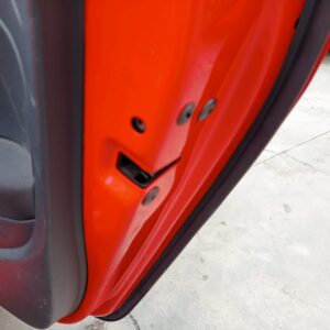 CERRADURA PUERTA TRASERA DERECHA VOLKSWAGEN POLO V (6R1)