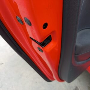 CERRADURA PUERTA TRASERA IZQUIERDA VOLKSWAGEN POLO V (6R1)