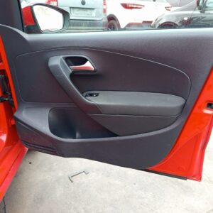 ELEVALUNAS DELANTERO DERECHO VOLKSWAGEN POLO V (6R1)