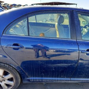 PUERTA TRASERA DERECHA TOYOTA AVENSIS BERLINA (T25)