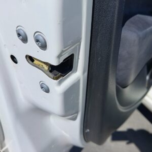 CERRADURA PUERTA DELANTERA IZQUIERDA FIAT 500L (330)