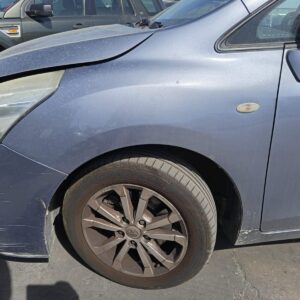 ALETA DELANTERA IZQUIERDA TOYOTA VERSO (AUR2/ZGR2)