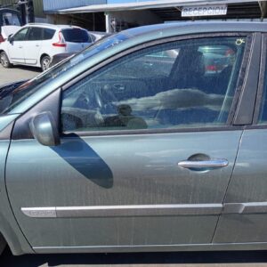 PUERTA DELANTERA IZQUIERDA RENAULT MEGANE II BERLINA 5P