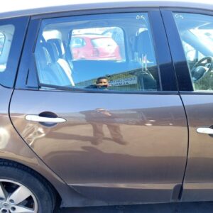 PUERTA TRASERA DERECHA RENAULT SCENIC III (JZ)