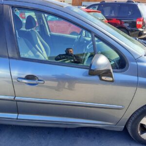 PUERTA DELANTERA DERECHA PEUGEOT 207